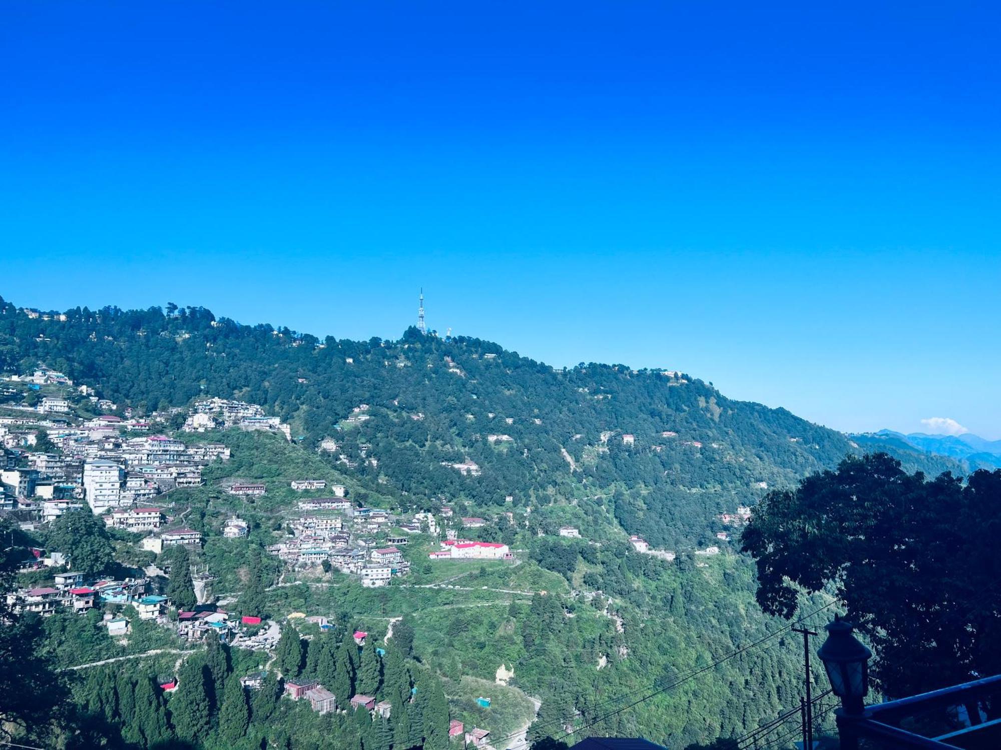 Irish Town Mussoorie Hotel Eksteriør billede